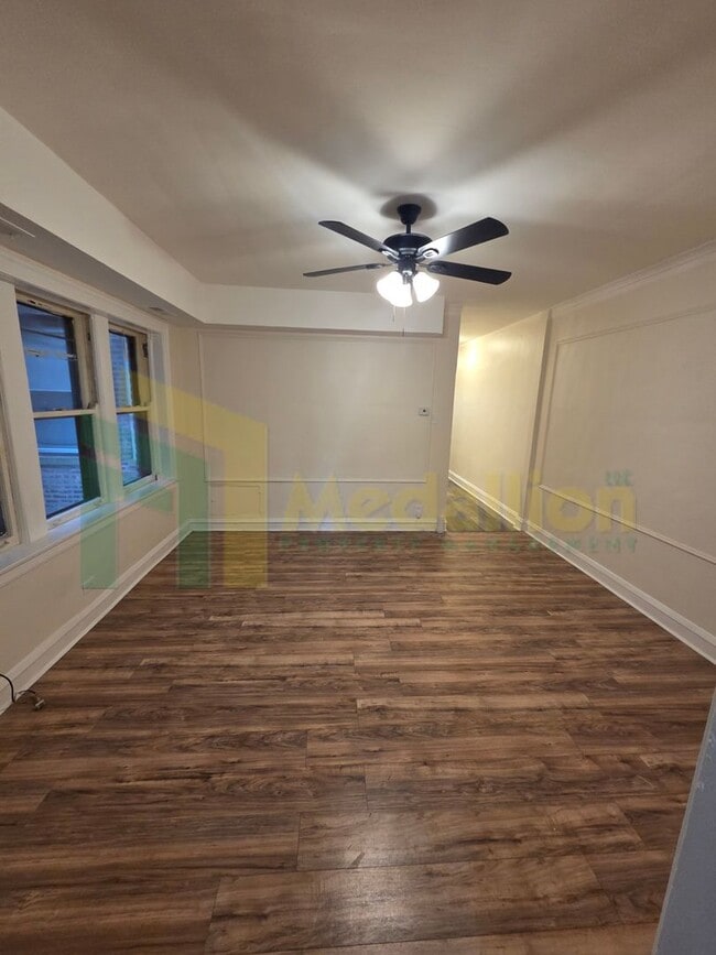 Photo - Beautifully Updated 2-Bedroom Apartment – ... Unit 8349 South Rhodes Avenue - 1S