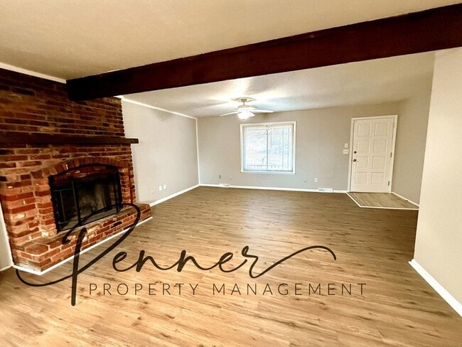 Photo - 1713 E T C Lea Rd