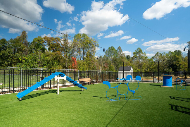James Run Dog Park - James Run Apartments