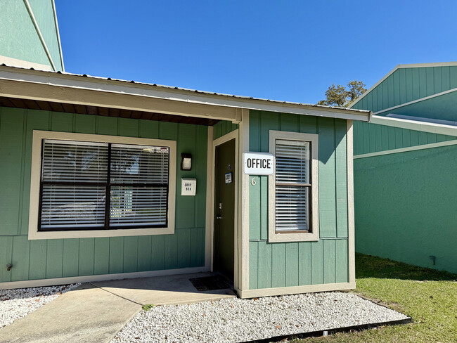 Office - Timber Pines - Timber Pines Apartments