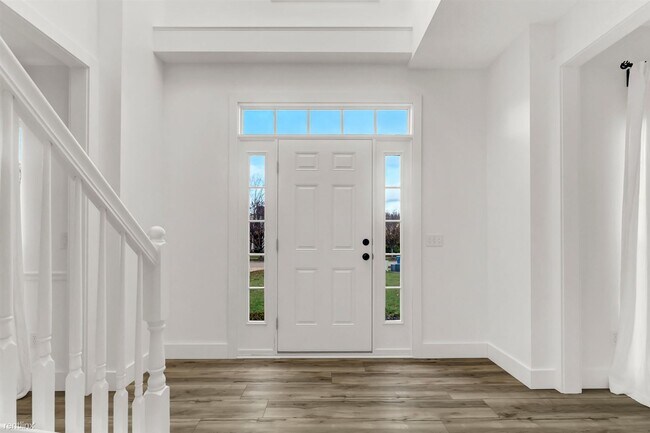 Photo - 4 br, 3.5 bath House - 6117 Antler Crossing