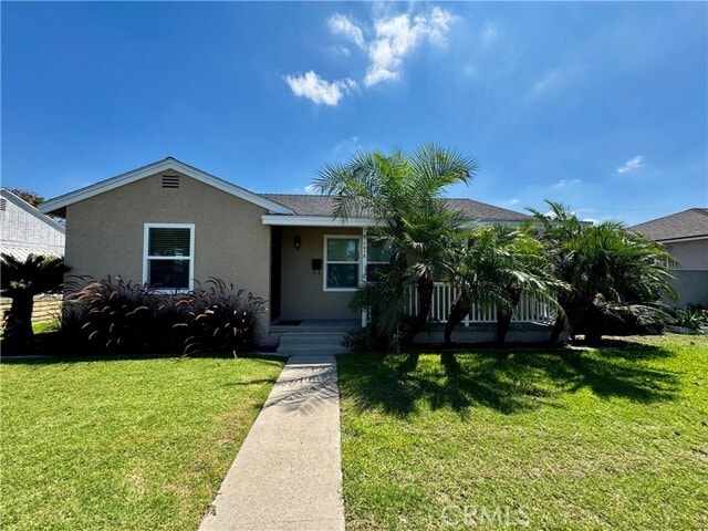 Photo - 14414 Studebaker Rd