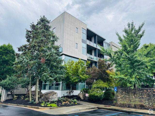 Building Photo - 130 Arizona Ave NE Unit 405 Rental