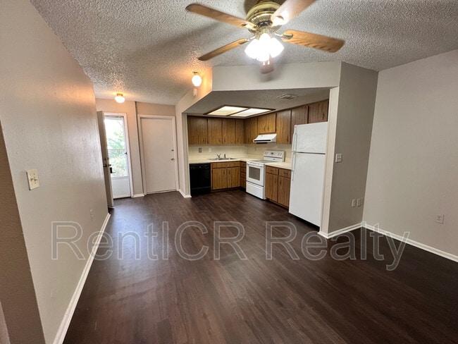 Photo - 4330 Tartan Ave