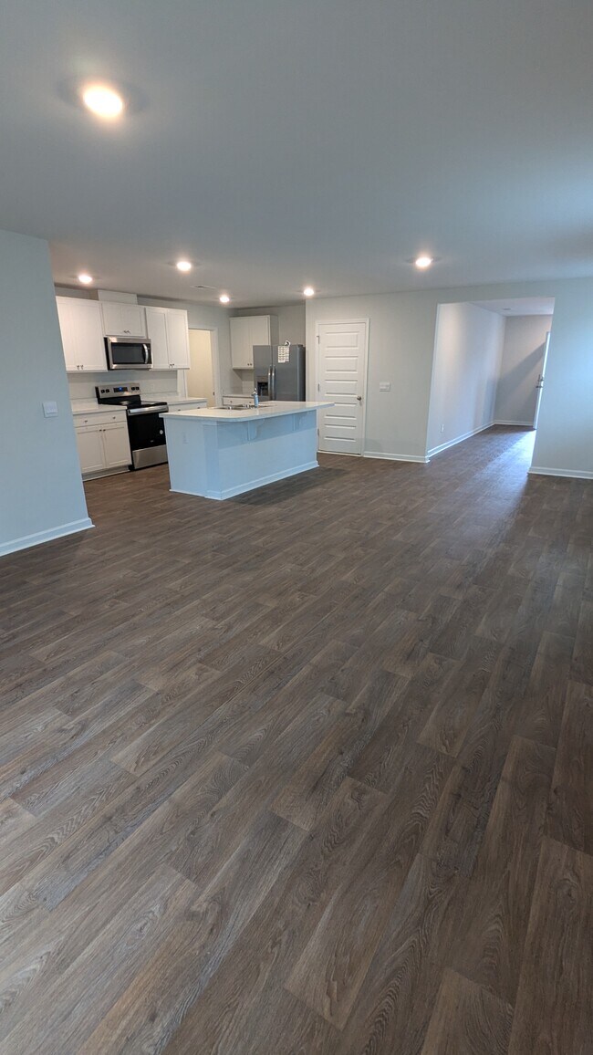 Photo - 120 Ellie Wy