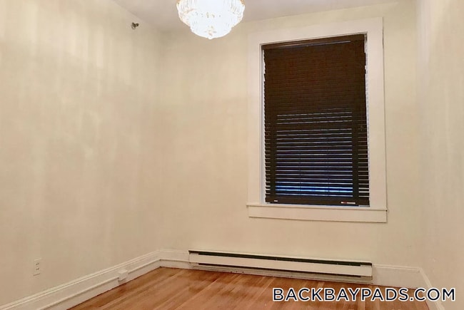 Photo - 913 Boylston St Unidad 2