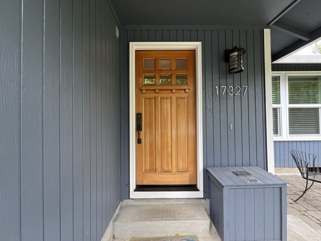 Photo - Charming Home Near Nike Campus with Vaulted Ceilings & Updated Kitchen