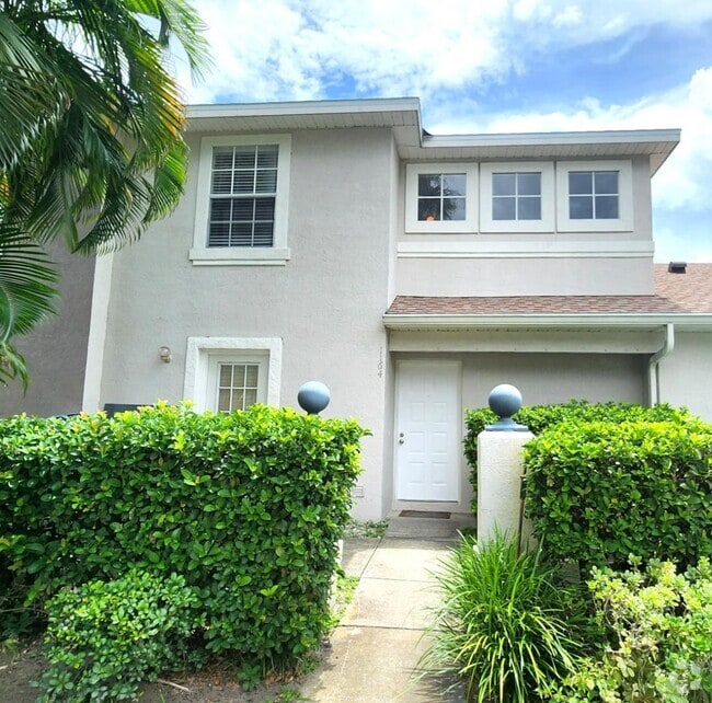 Building Photo - 1164 Lucaya Cir Rental