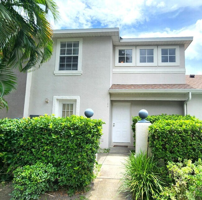 Photo - 1164 Lucaya Cir Townhome