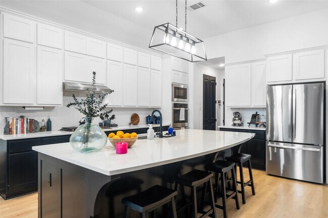 Photo - 15040 Berry Brk Dr