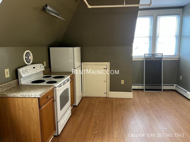 Photo - 145 Union St Unit 14