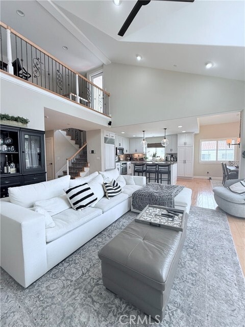 Photo - 307 N Broadway