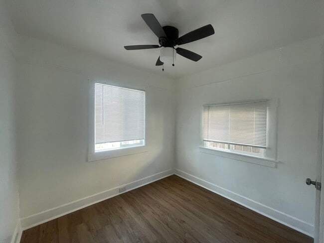 Small Second Bedroom - 2722 Garden St