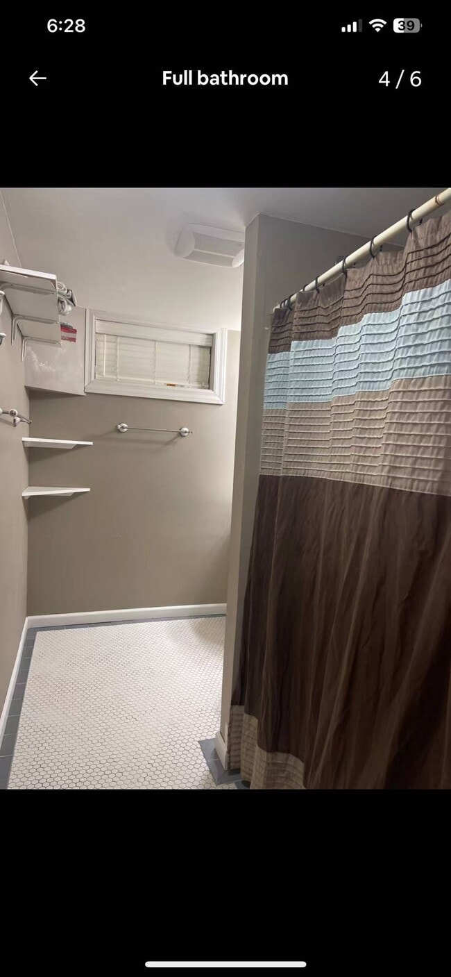 Photo - 28 Lathrop St