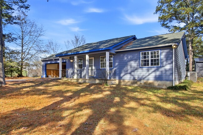 Photo - 213 Carter Rd