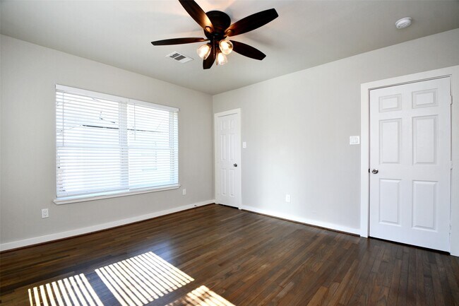 Photo - 3426 Rosedale St