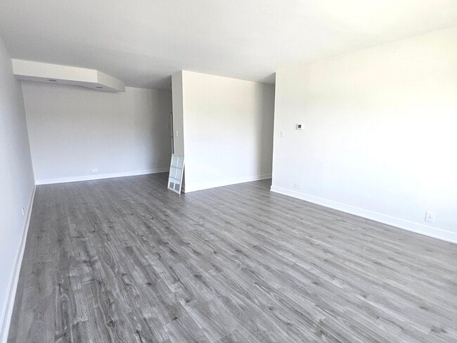Photo - 1375 Rebecca Dr