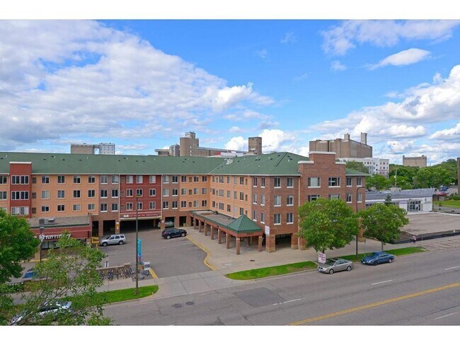 Photo - 2600 University Ave SE Unit 418