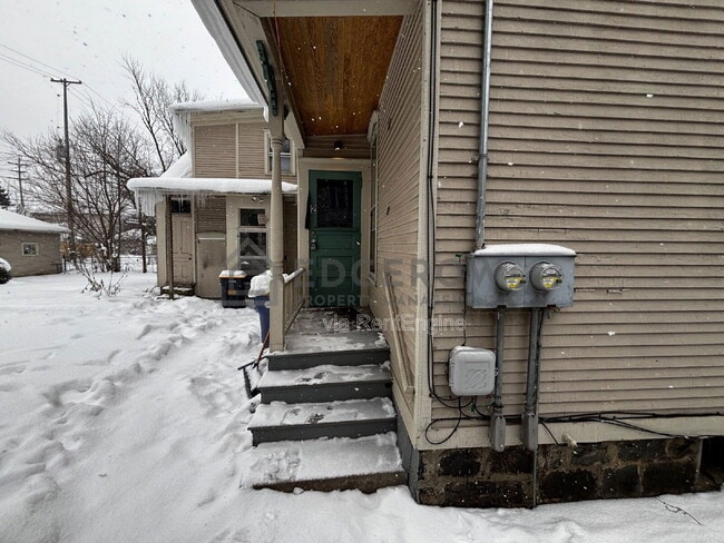 Photo - 1522 Broadway Ave NW