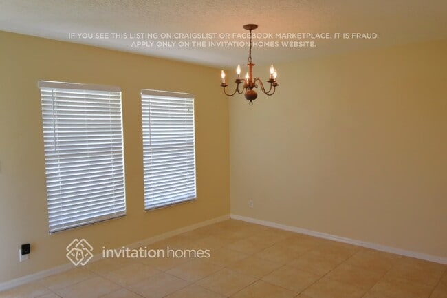 Photo - 2321 SW Kent Cir