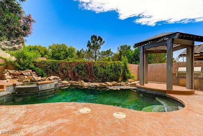 Photo - 6708 Coast Valley St