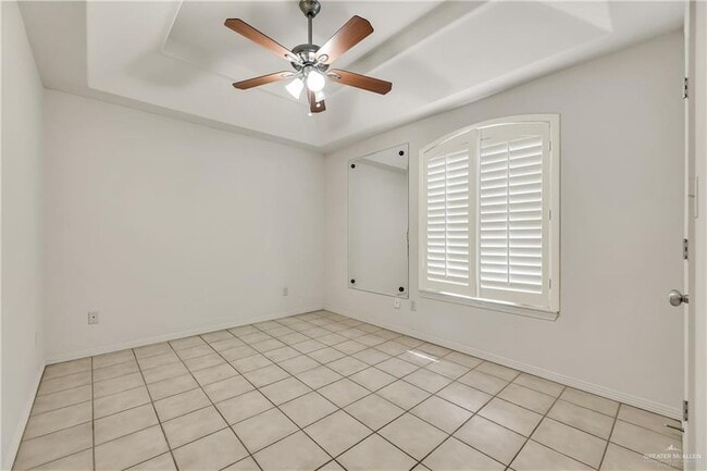 Photo - 15 Quamasia Ave