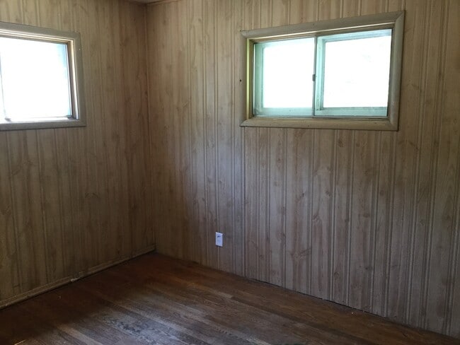 Photo - Spacious 4 BR Single Home