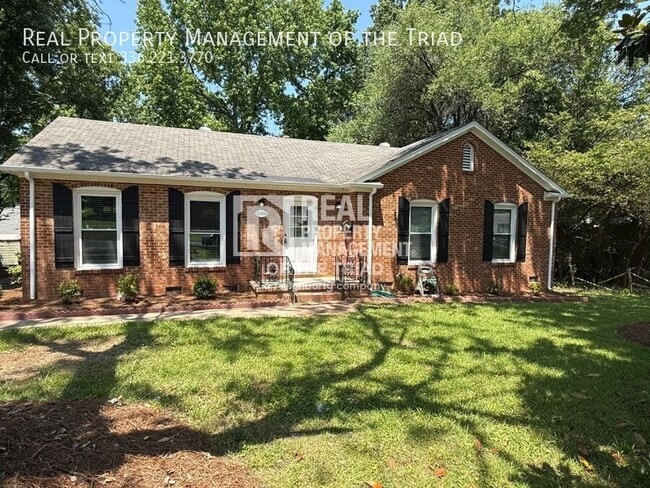Photo - 2206 Dulaire Rd House