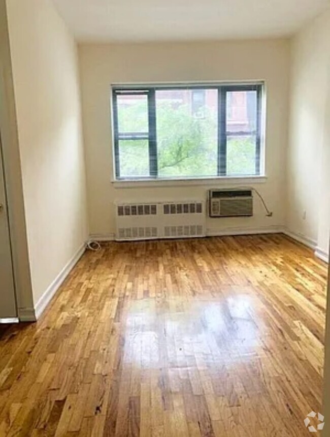 Building Photo - 346 E 84th St Unit 4G Rental