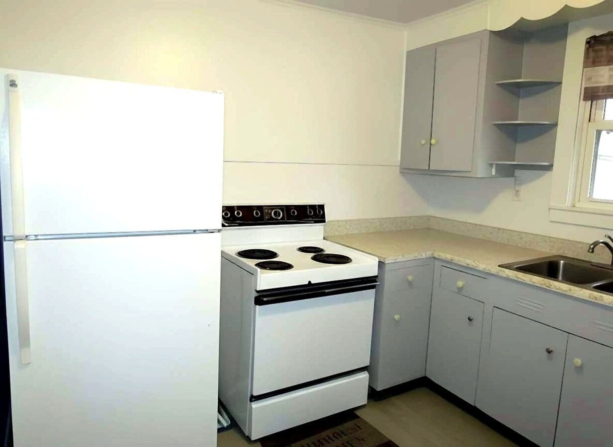 Photo - 207 2nd Ave