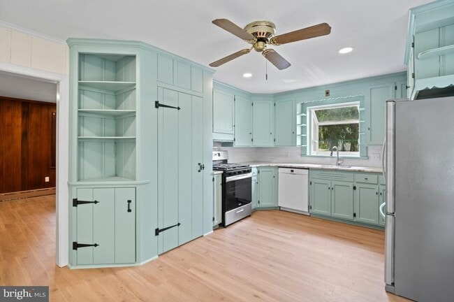 Photo - 170 Iron Hill Rd