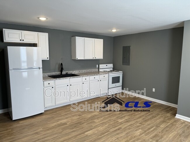 Photo - 702 S 8th St