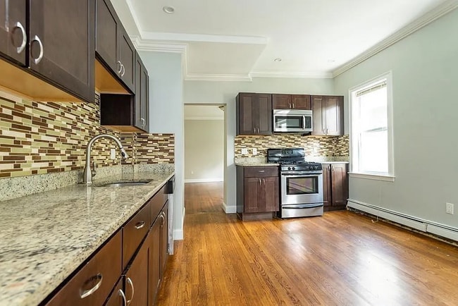 Photo - 14 Otis St Unit 1