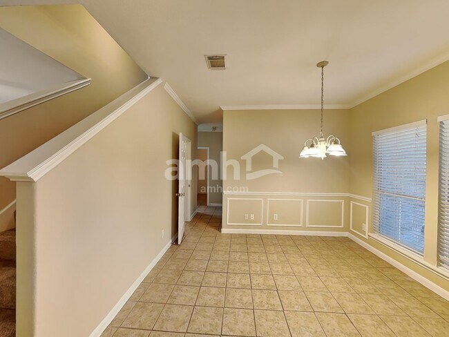 Photo - 4103 Chiselhurst