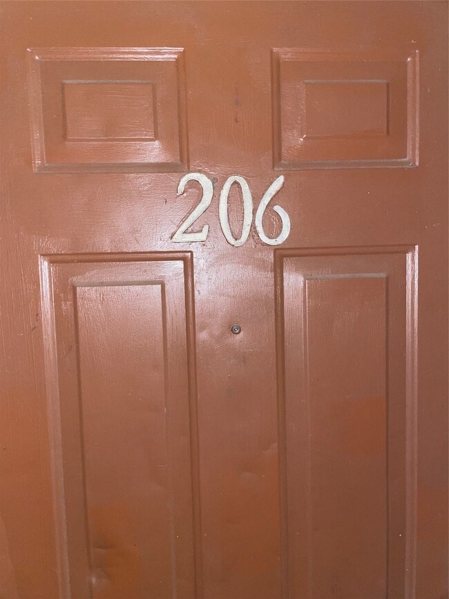 Building Photo - 4710 Airport Blvd Unit 206