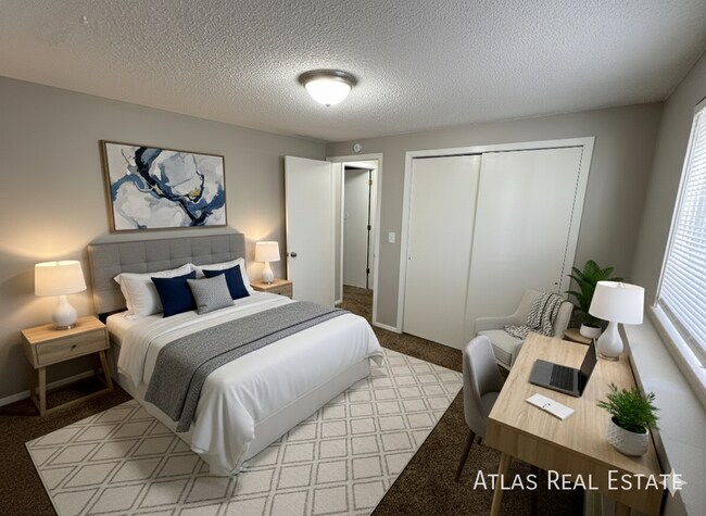 Photo - 730 Swope Ave Unidad C