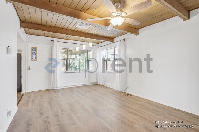 Photo - 160 Arcade Blvd