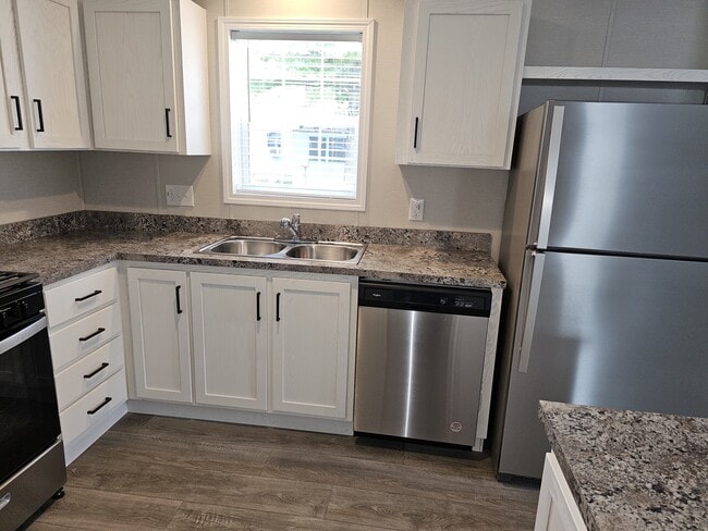 Photo - 9614 Seaway Dr