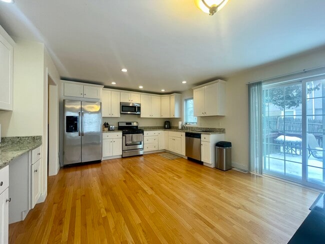 Photo - 34 Bingham Ave