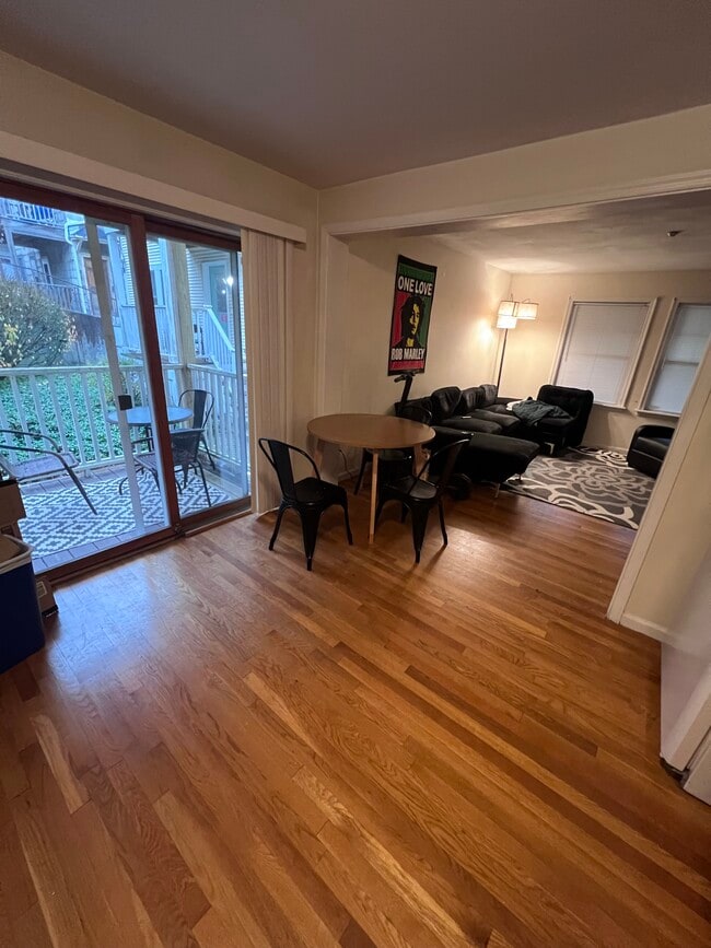 Photo - 62 Hillside St Unit 1F