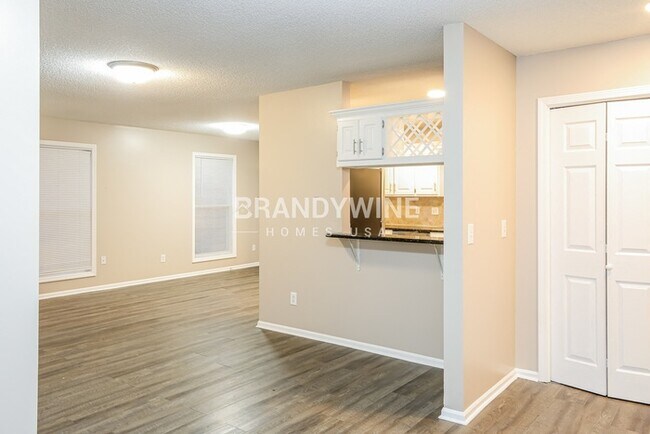 Photo - 2025 NW 49th St