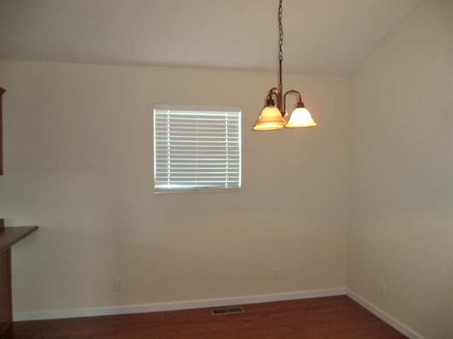 Photo - 123 Flag Stone Way