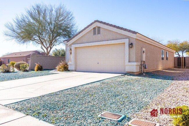 2071 St Bonita Ln