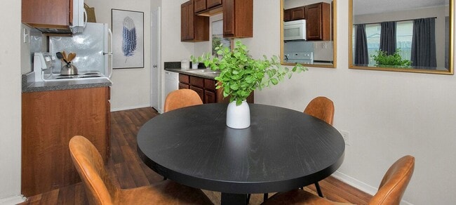 Photo - 100 McKeough Ave Unit 1703