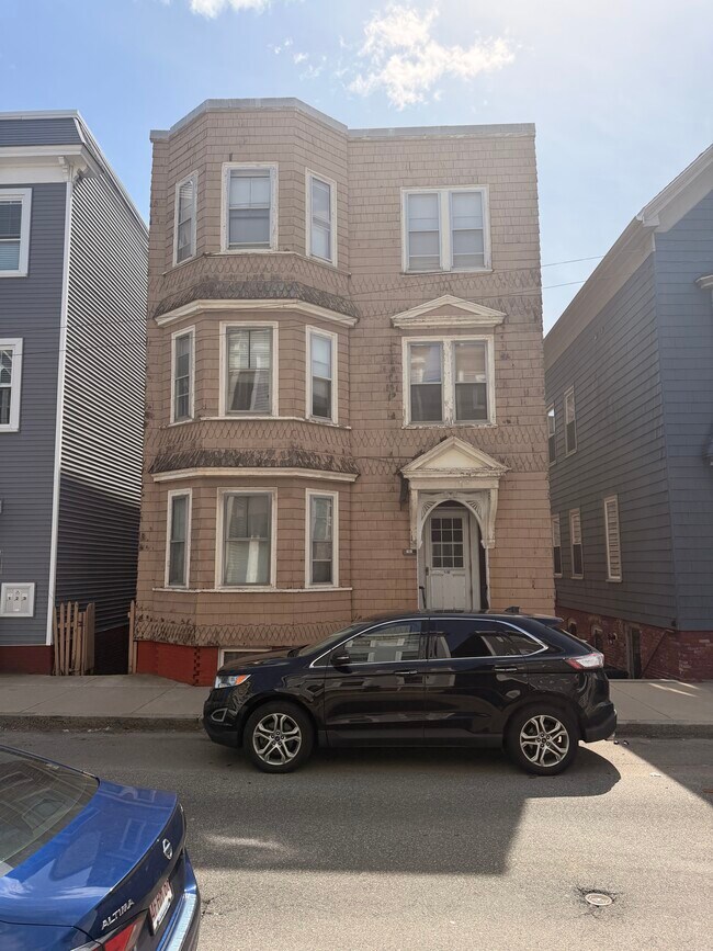 Photo - 18 Washburn St Unit 2