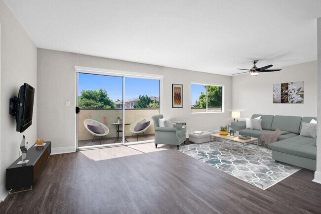 Palm Capri Apartments