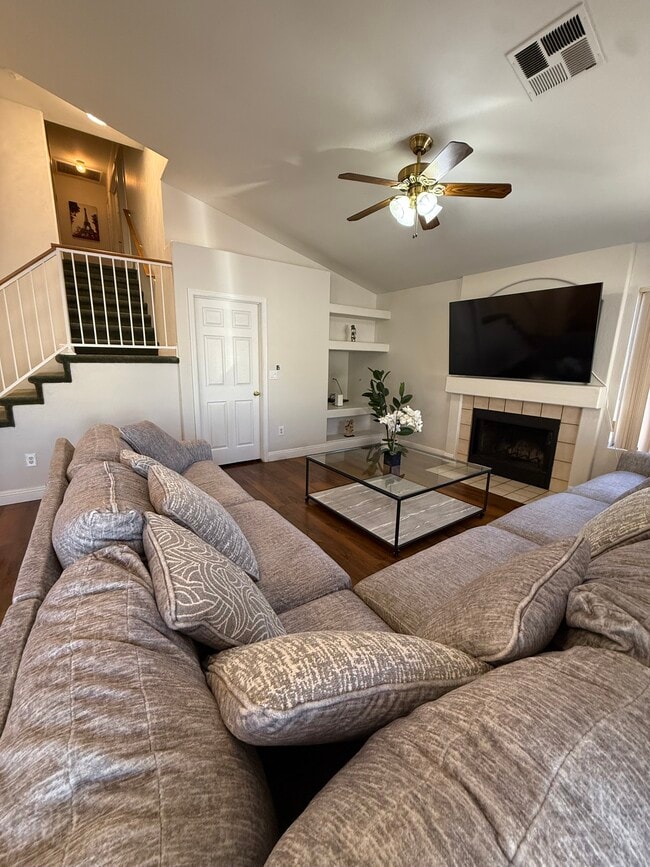 Photo - 8868 W Greer Ave