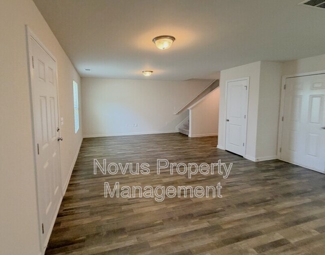 Photo - 506 Amelia Ct