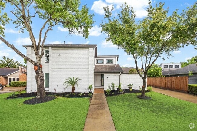 Building Photo - 1727 S Kirkwood Rd Rental