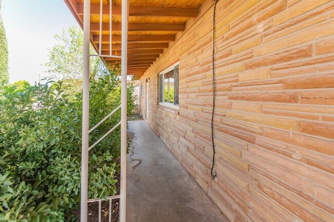 Photo - 3 Bedroom 2 Bath Home